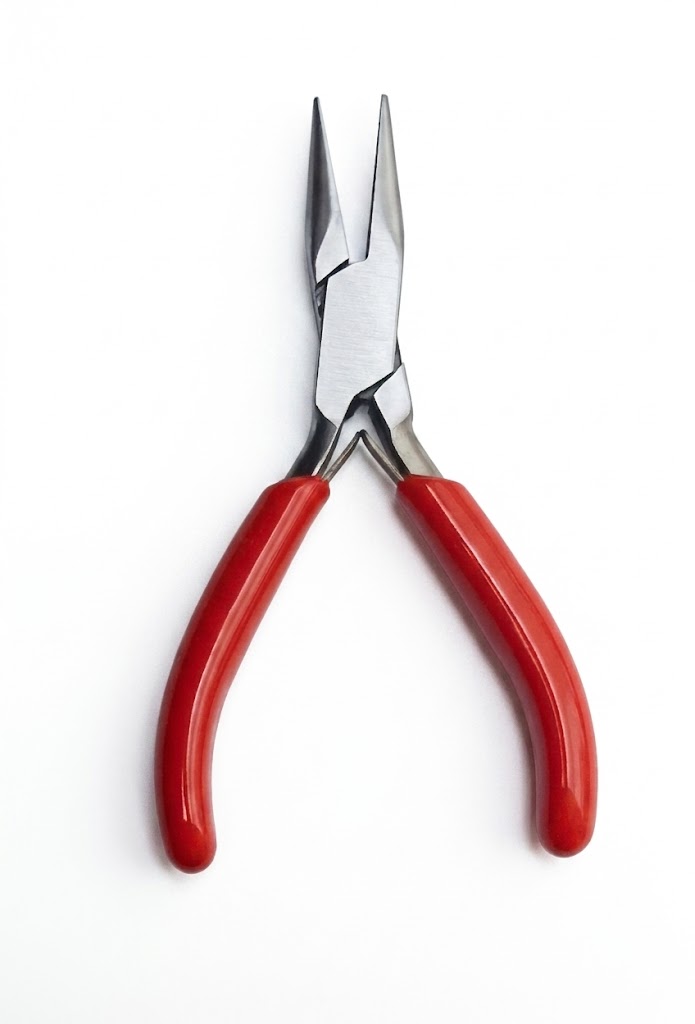 CHAIN NOSE PLIER